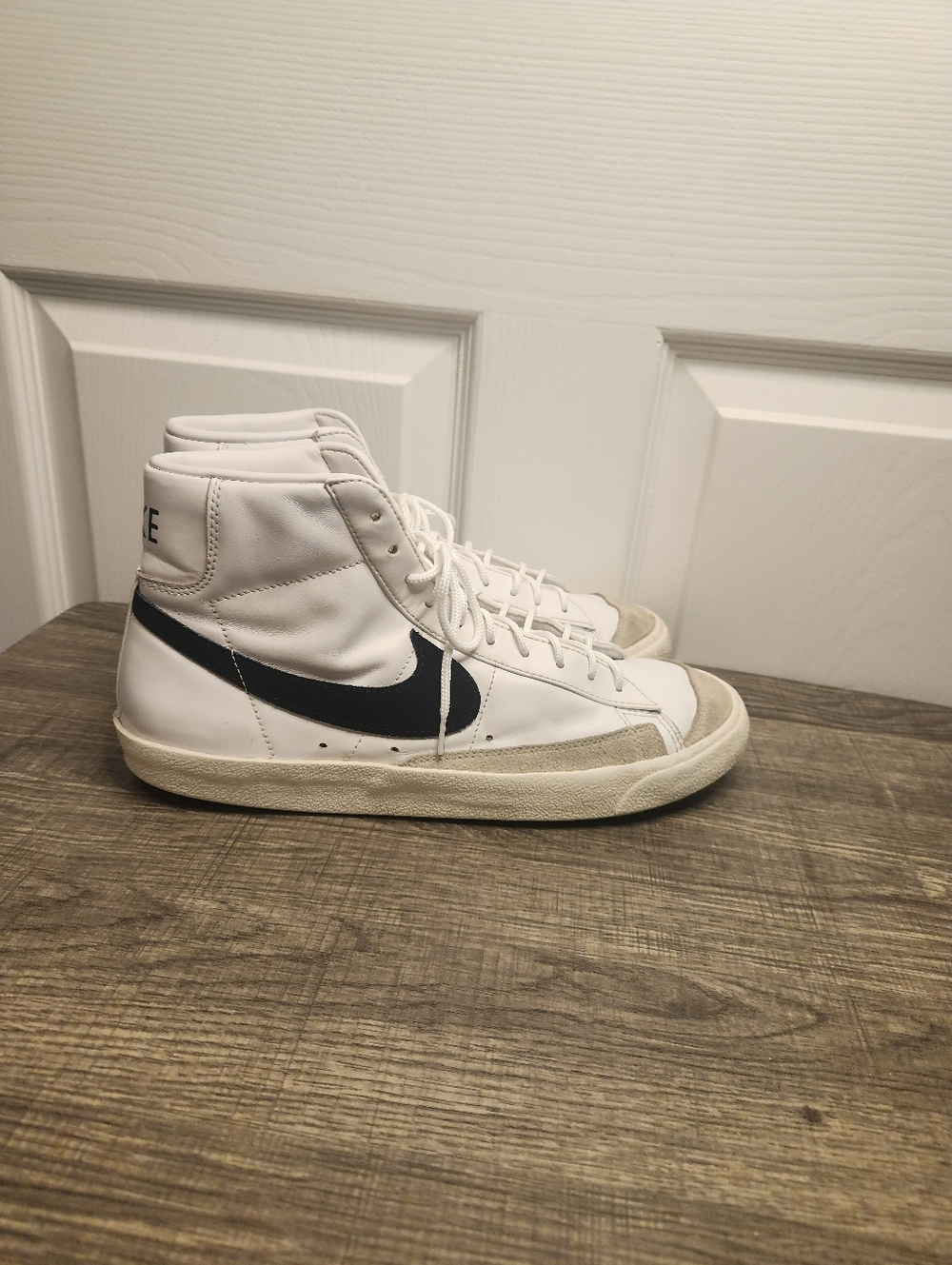 Nike Men's Blazer Mid 77' Vintage High-Top Sneakers Size 12